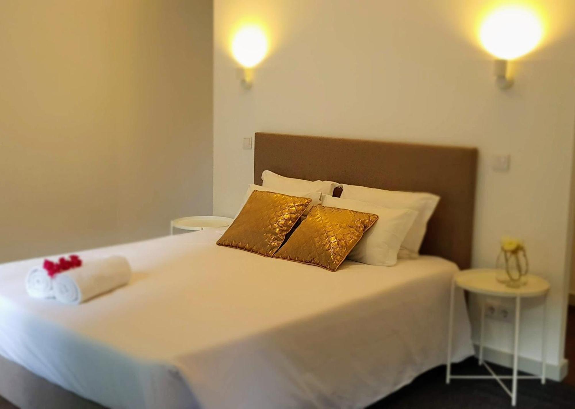 Cba Suites Madeira ฟุงชาล ภายนอก รูปภาพ