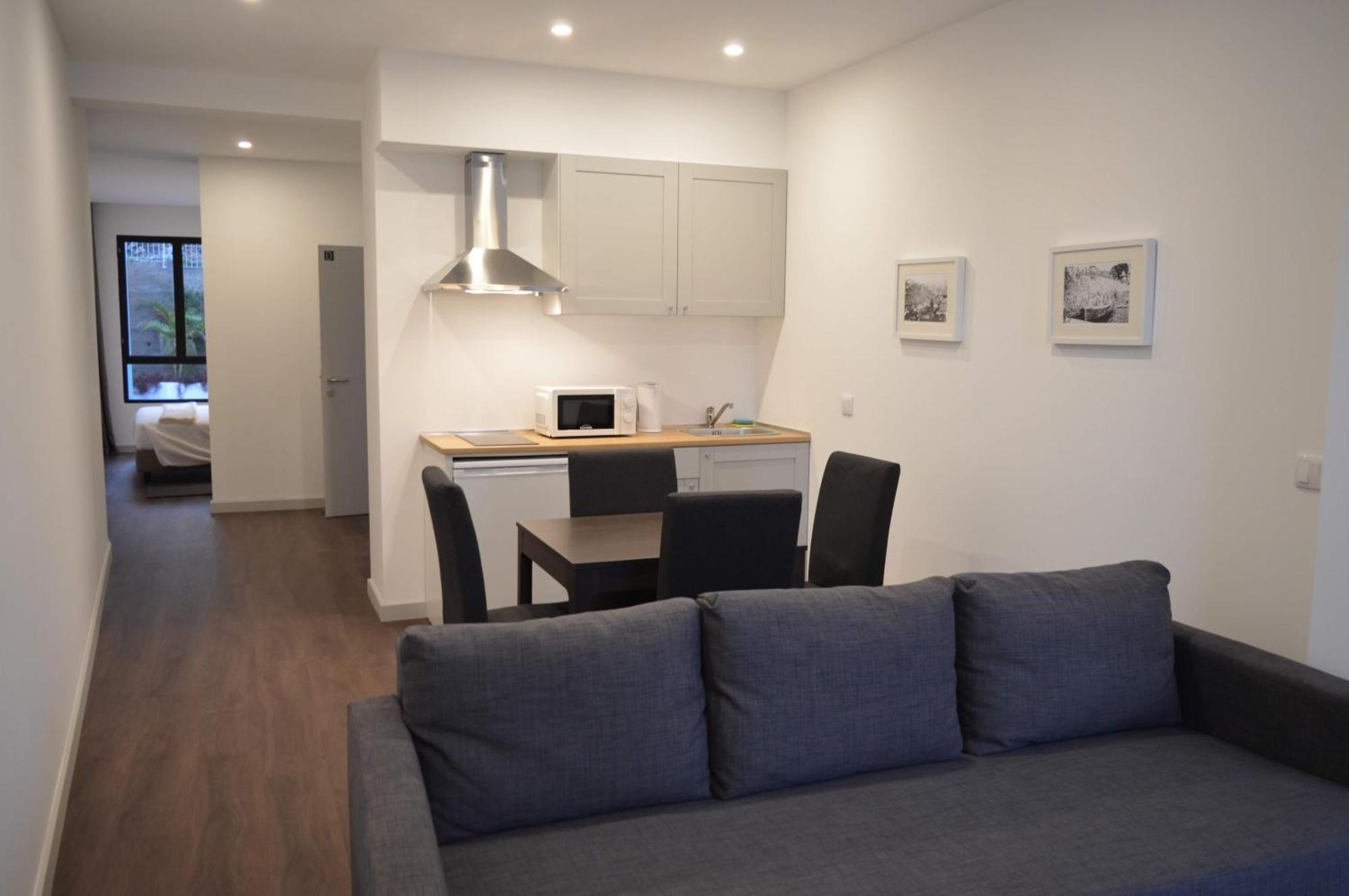 Cba Suites Madeira ฟุงชาล ภายนอก รูปภาพ